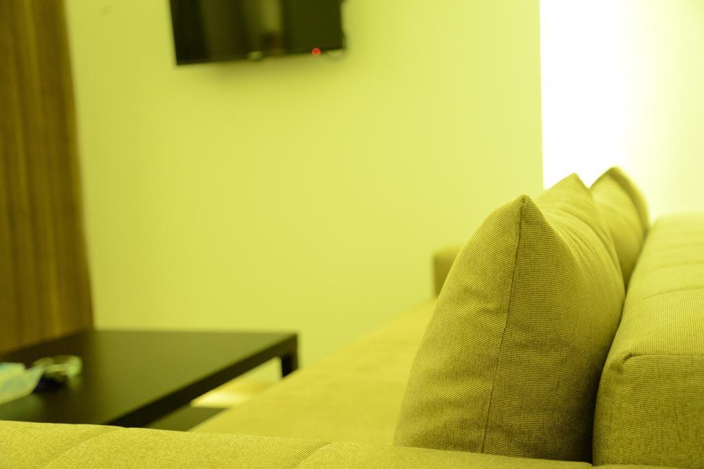 Silver City 2 Business Hotel Apartments Jeddah Room photo